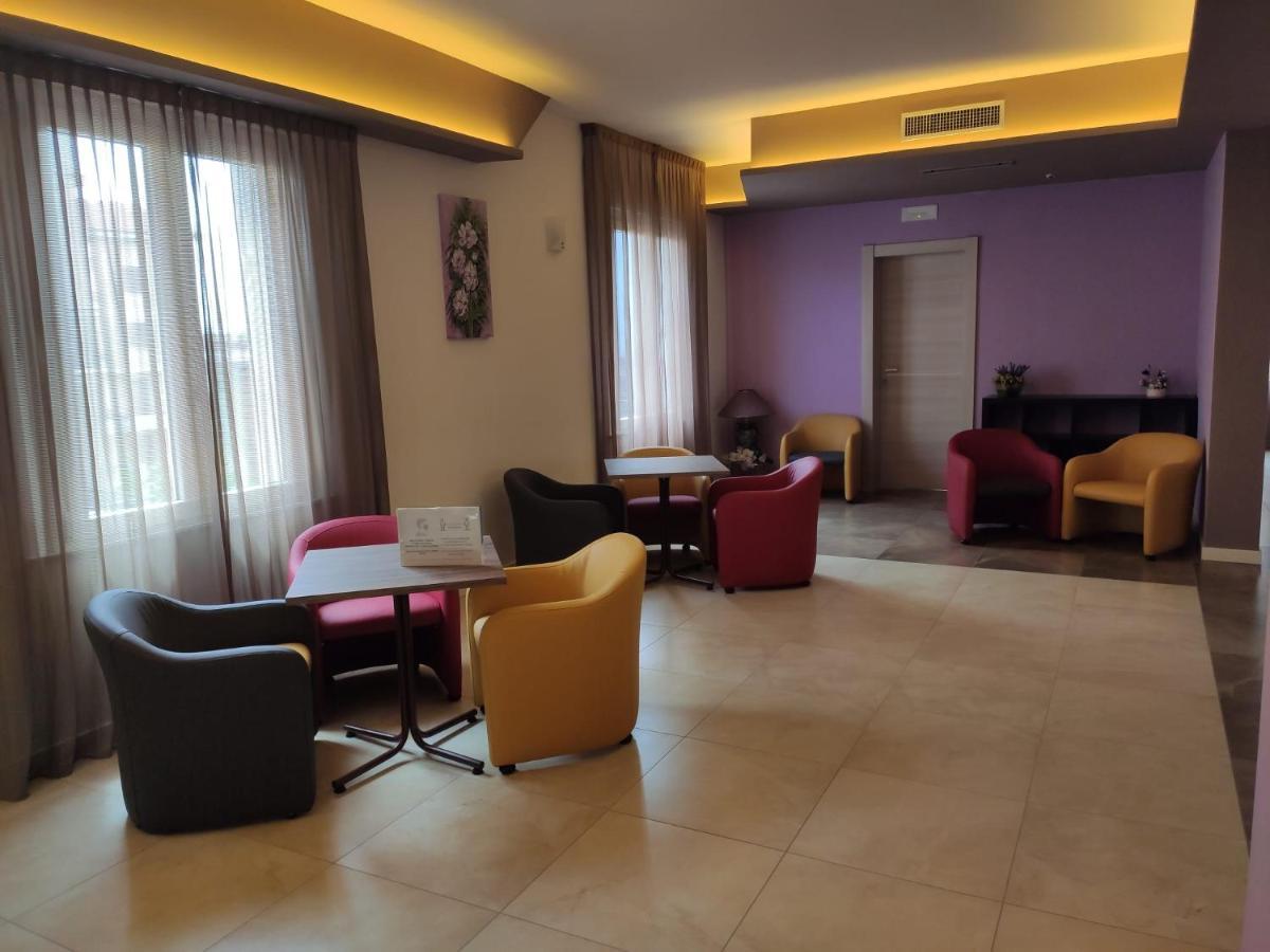 Hotel Lory My Wellness Spa Chianciano Terme Exteriör bild