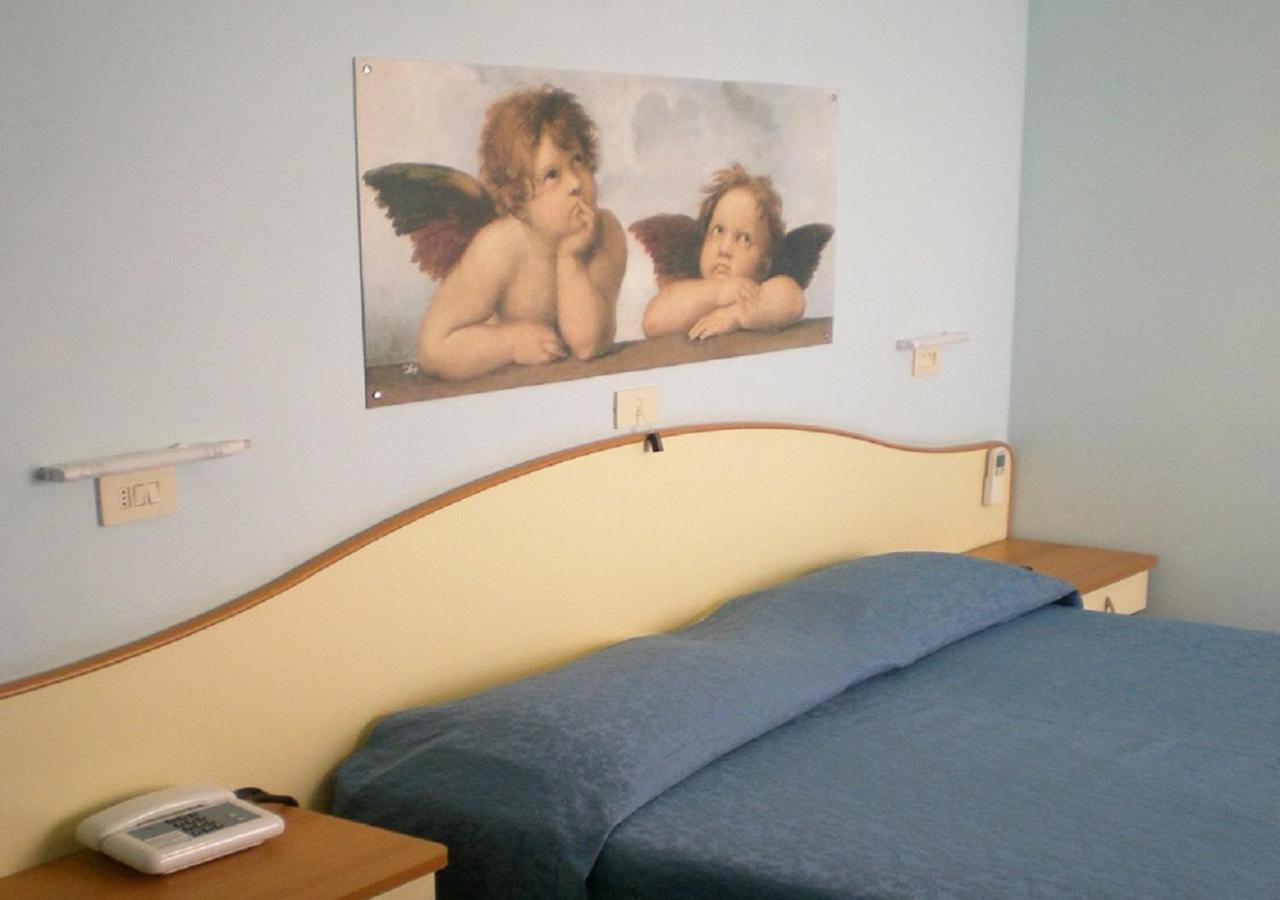 Hotel Lory My Wellness Spa Chianciano Terme Exteriör bild