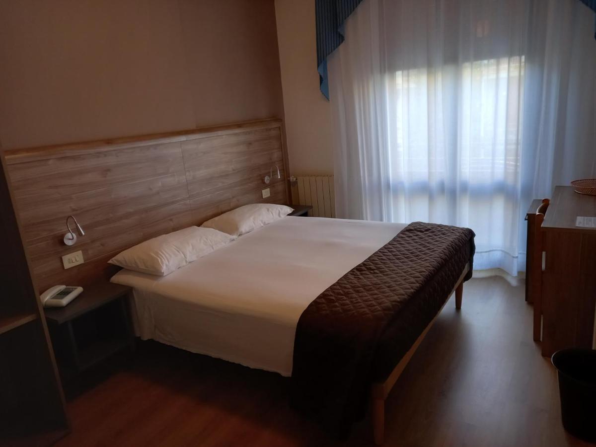 Hotel Lory My Wellness Spa Chianciano Terme Exteriör bild