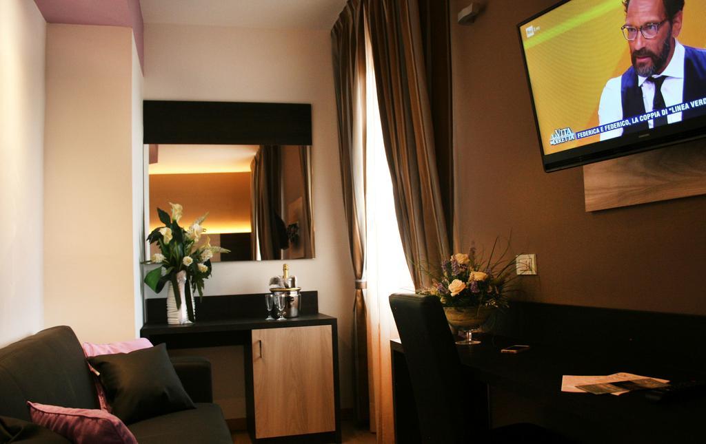 Hotel Lory My Wellness Spa Chianciano Terme Exteriör bild