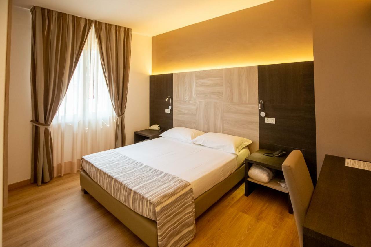 Hotel Lory My Wellness Spa Chianciano Terme Exteriör bild